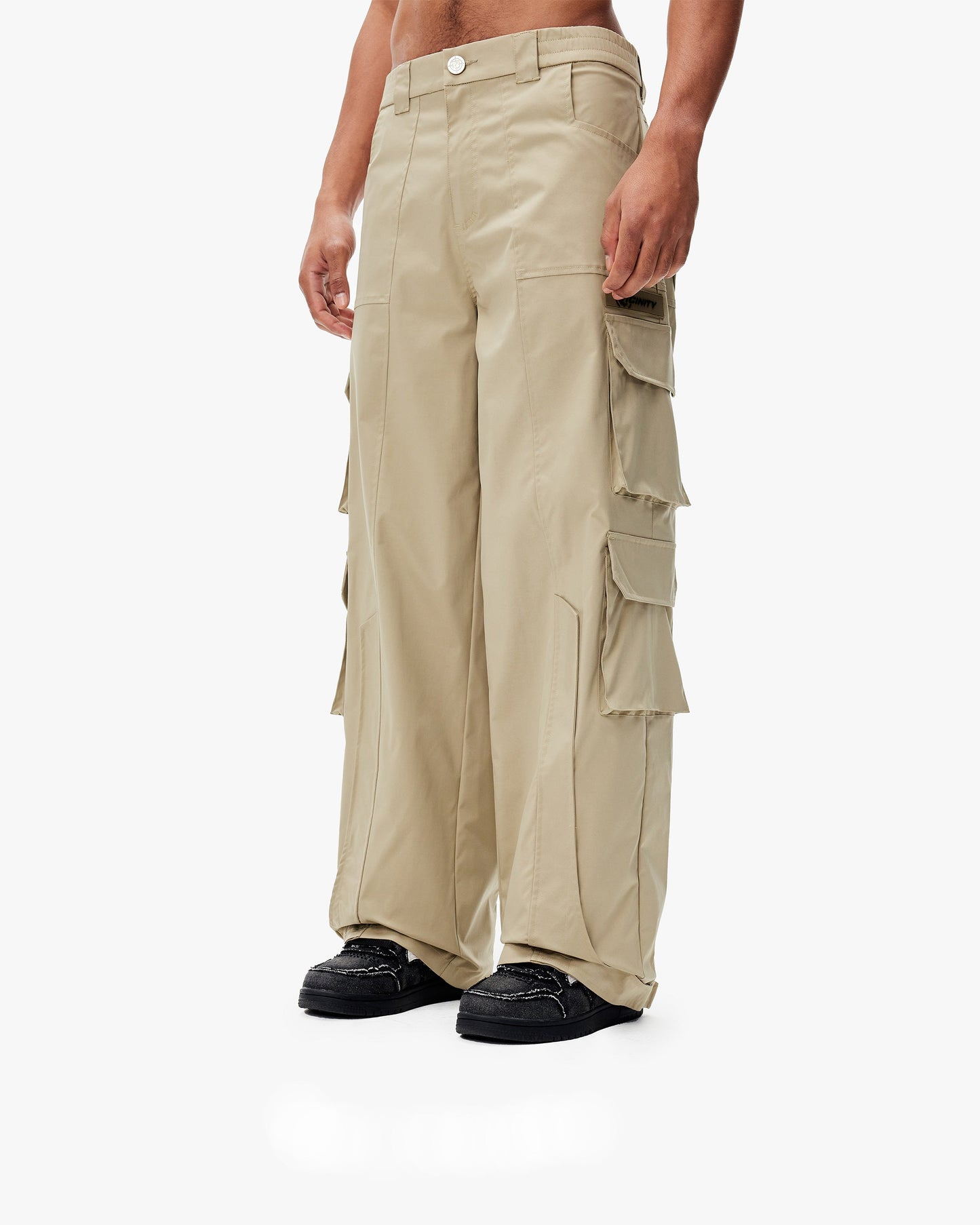 TRAIL CARGO BROWN