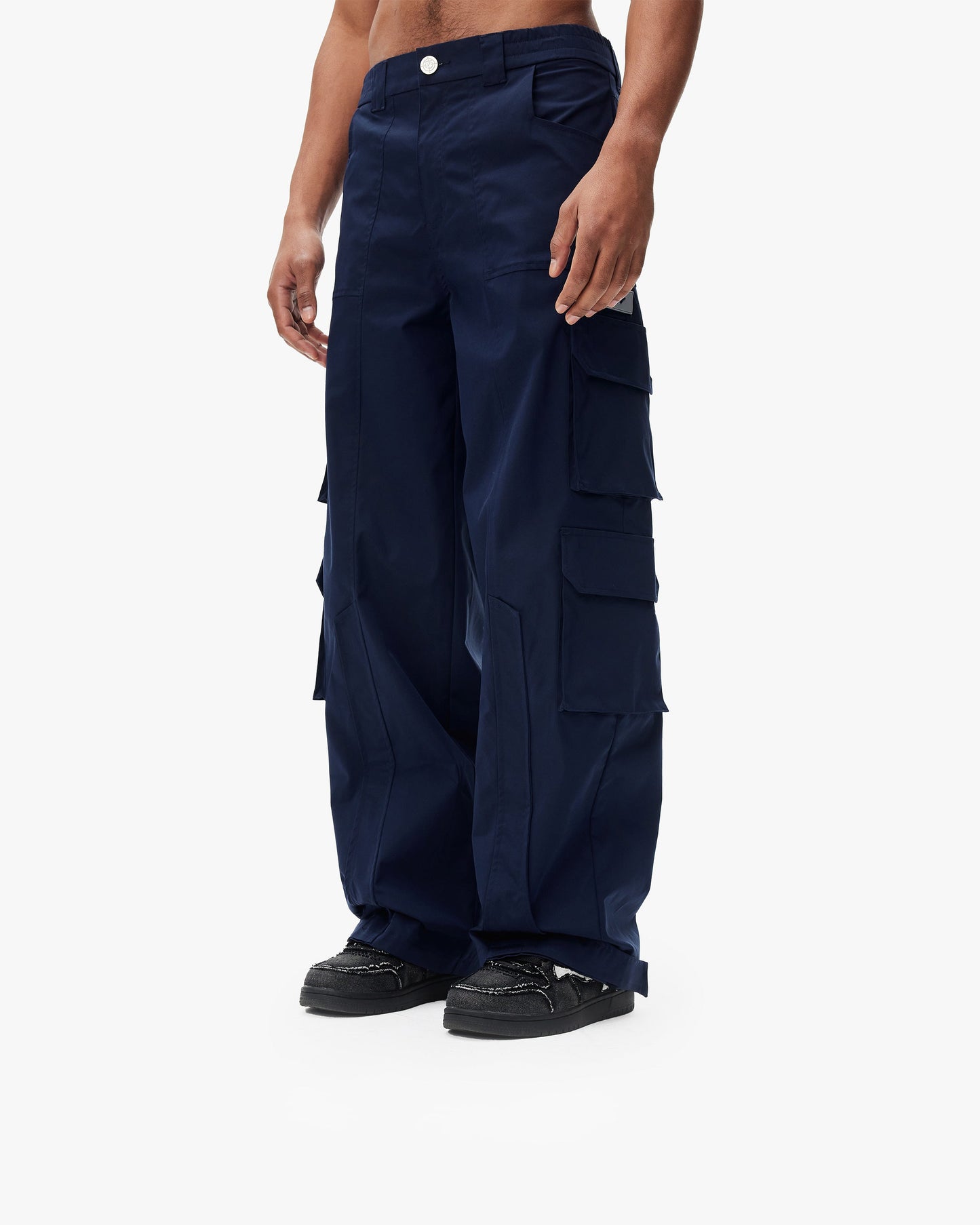 TRAIL CARGO NAVY
