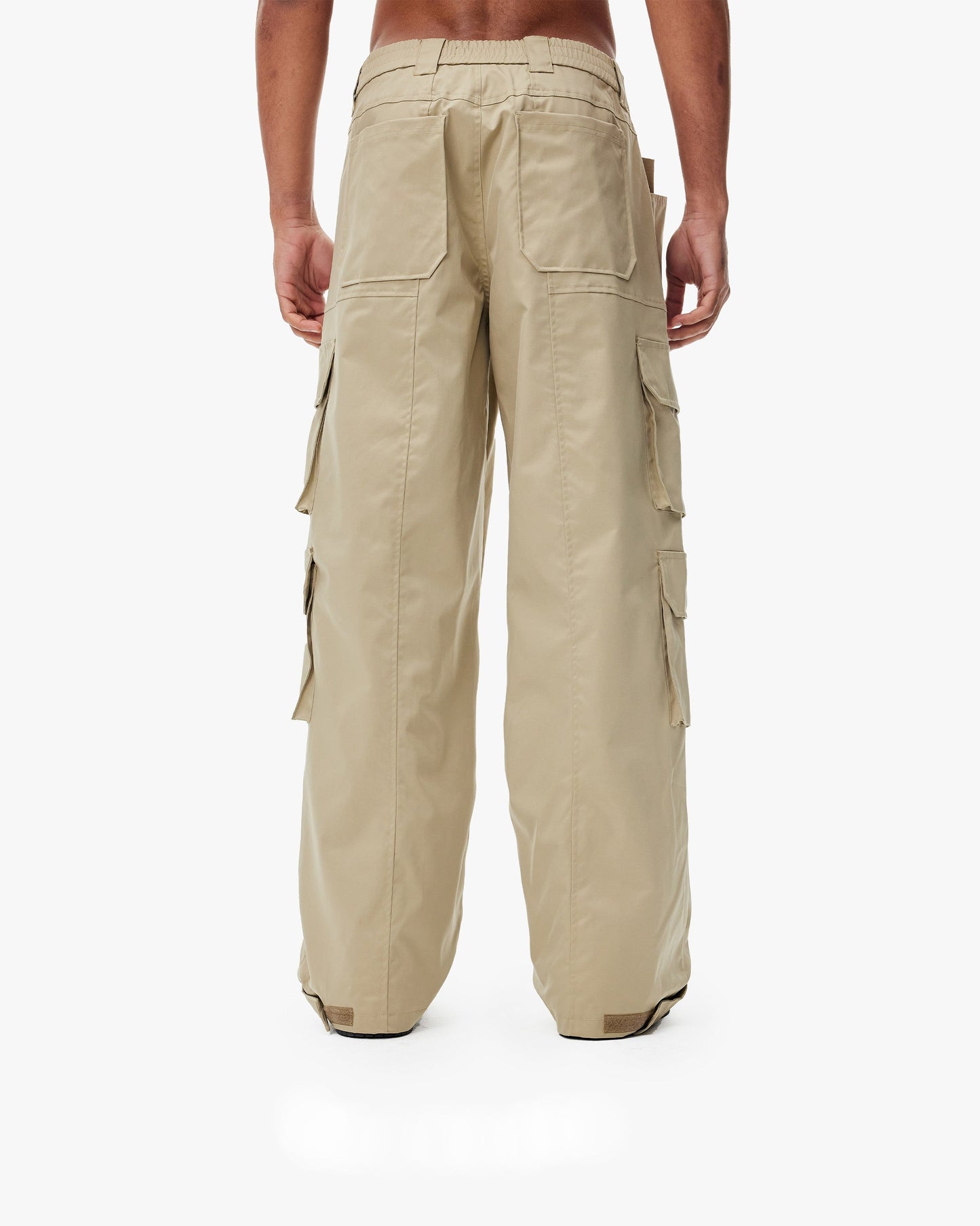 TRAIL CARGO BROWN