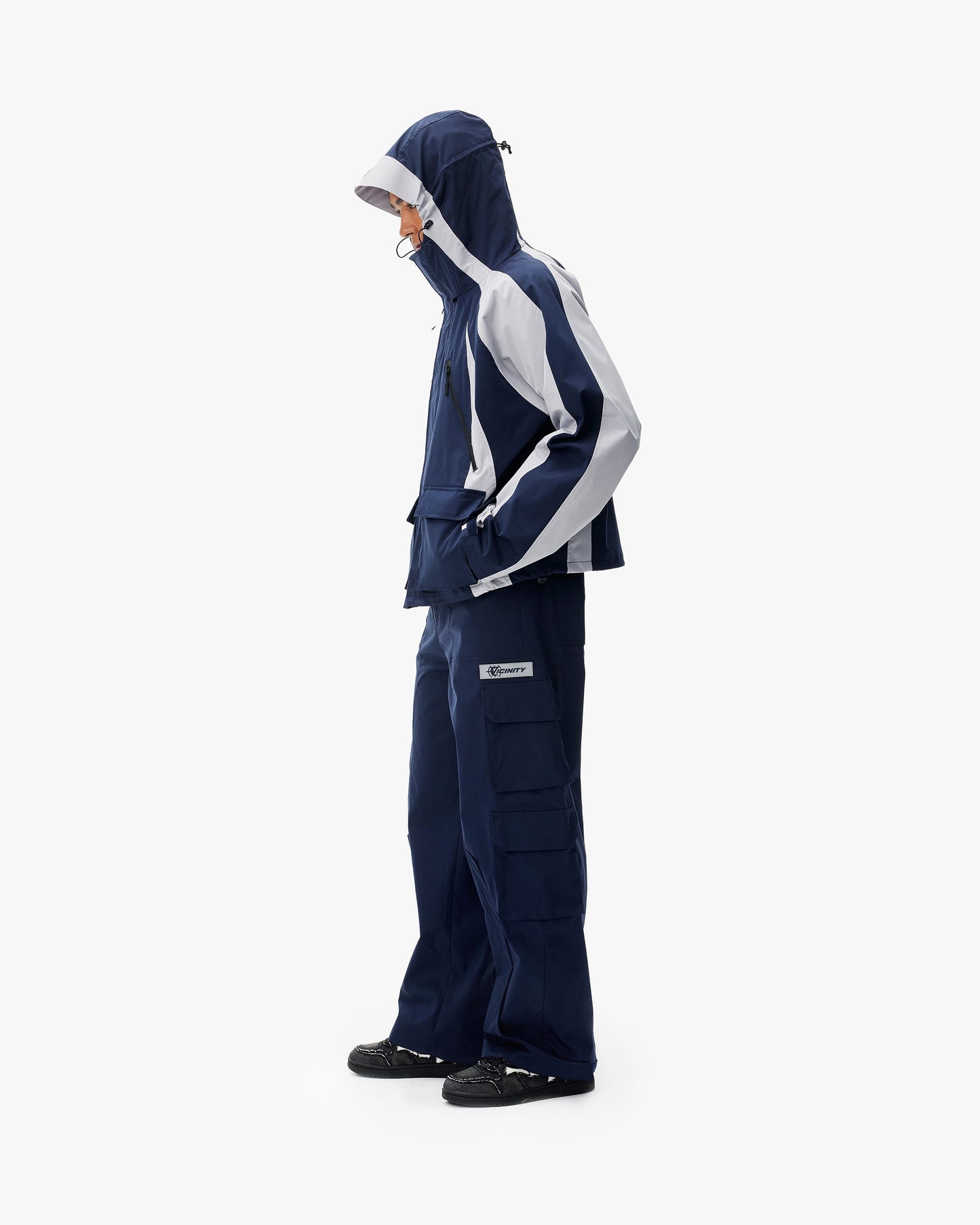 TRAIL CARGO NAVY