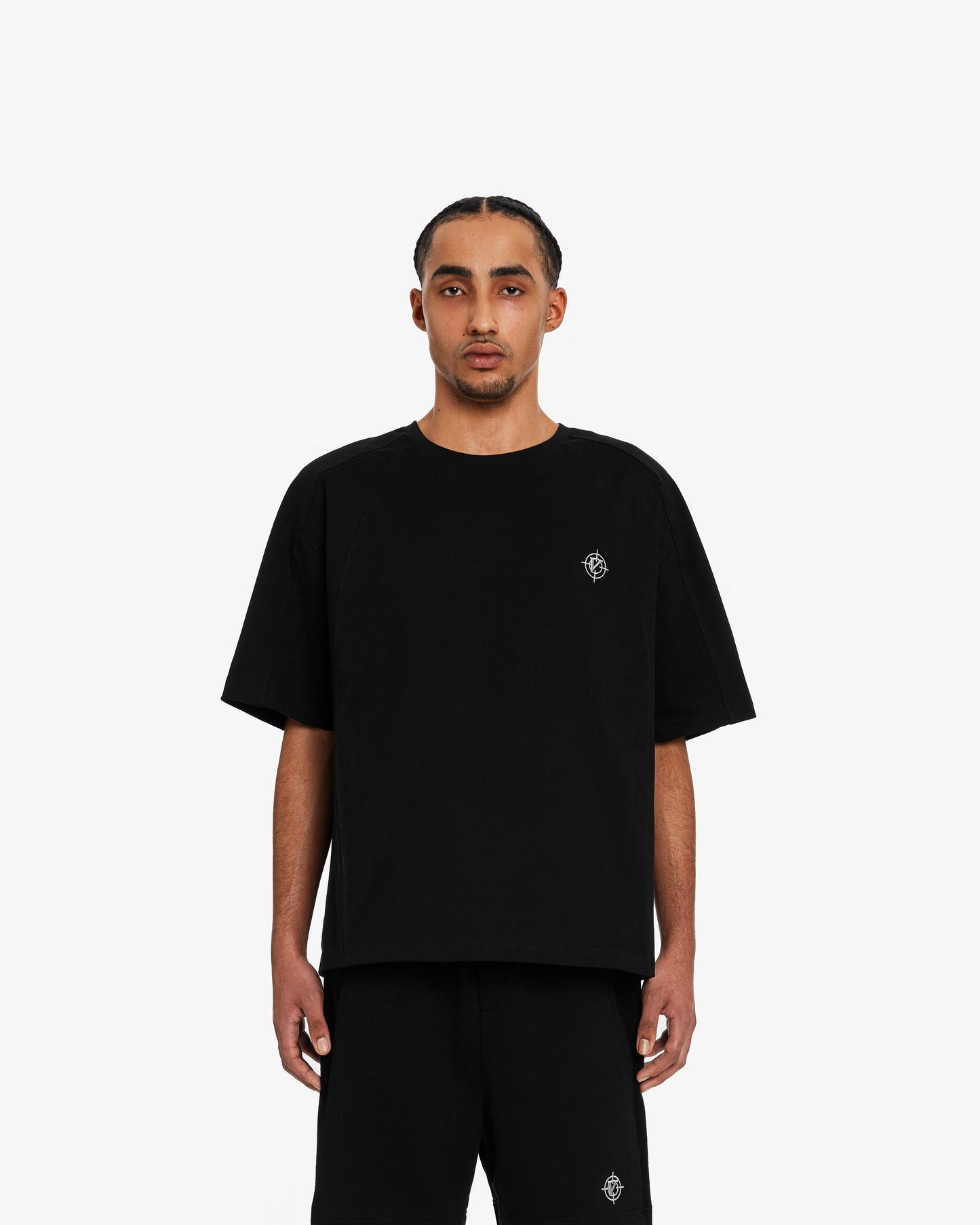 T-SHIRT BLACK