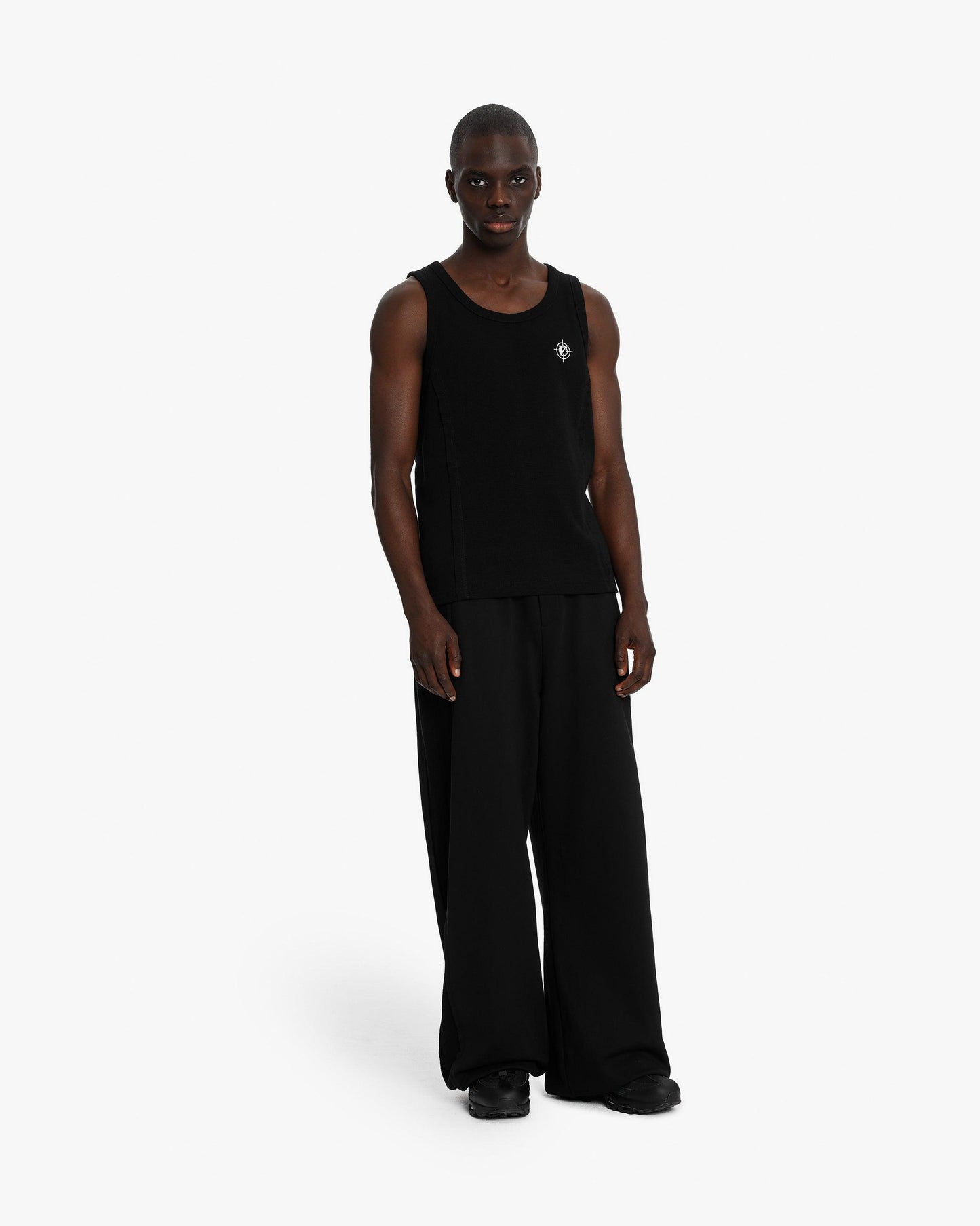 TANKTOP BLACK