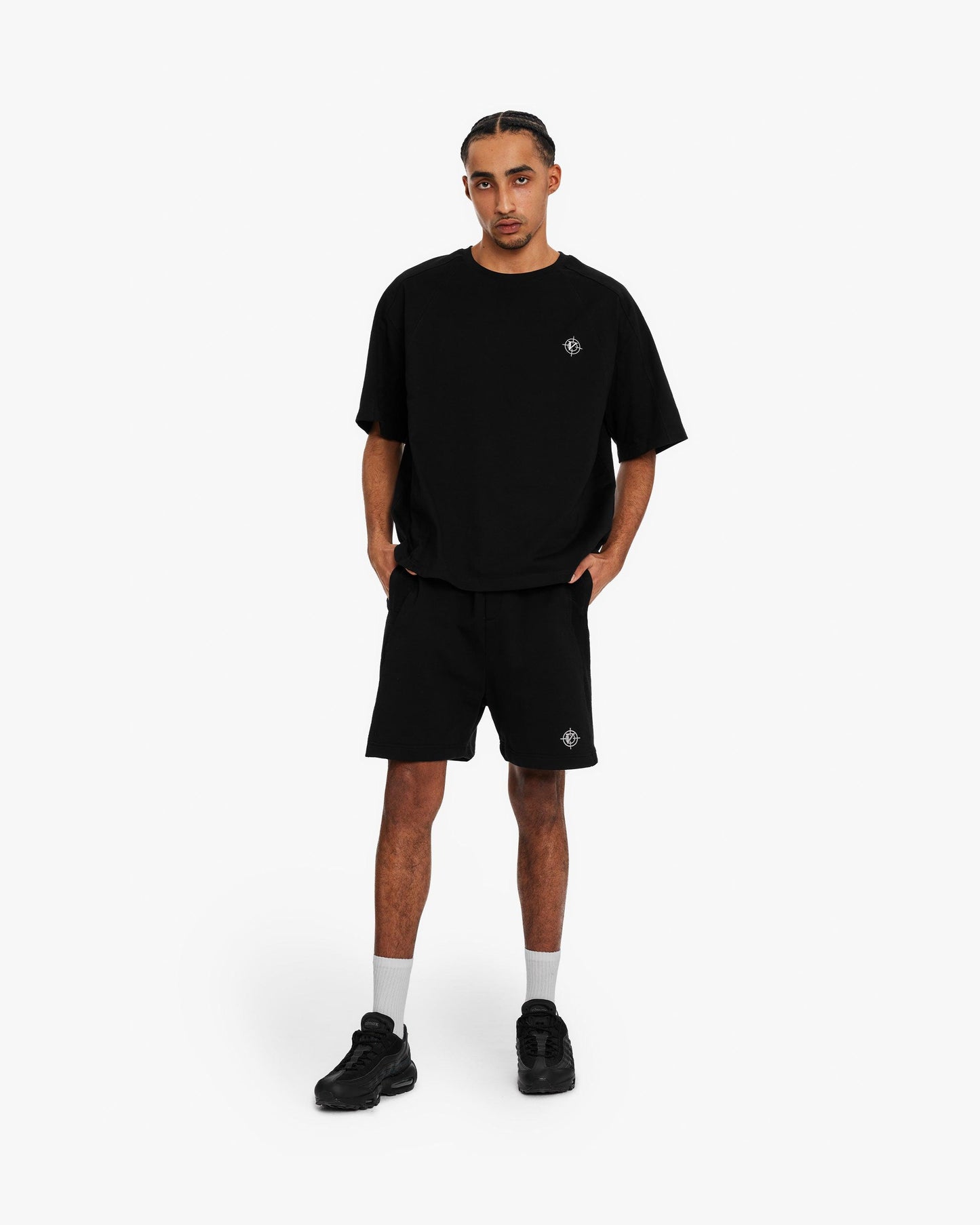 T-SHIRT BLACK