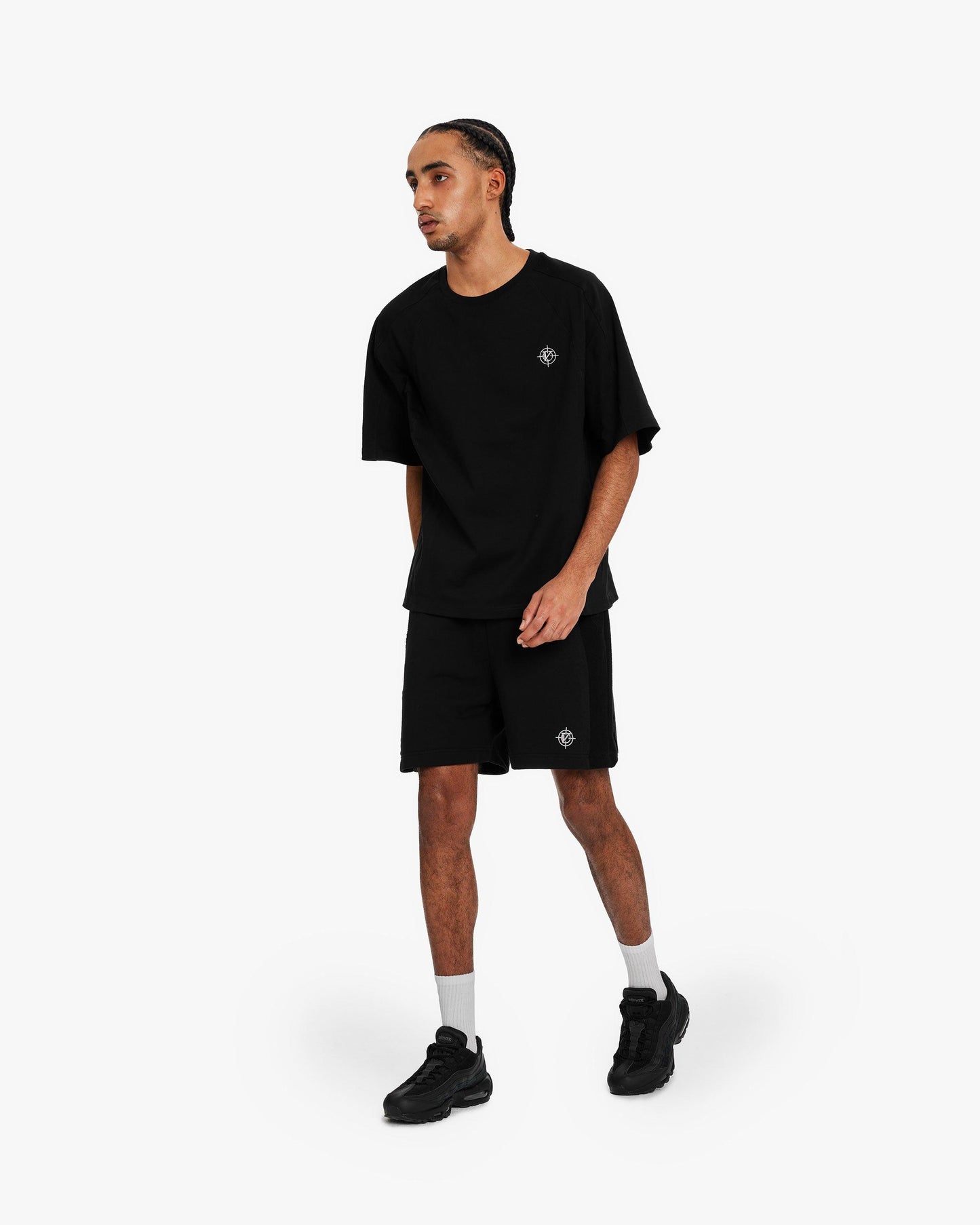 T-SHIRT BLACK